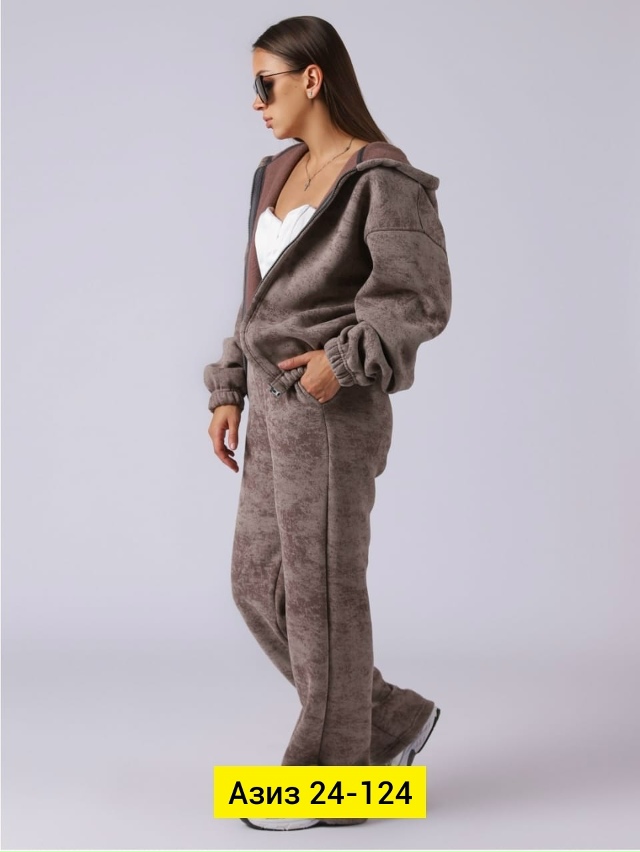 Костюм 23172308