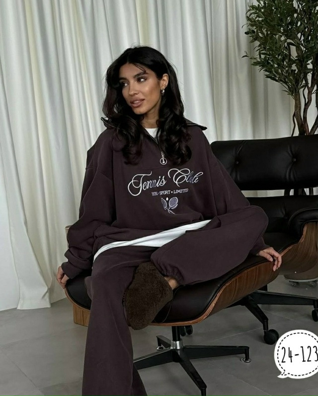 Костюм 23172339