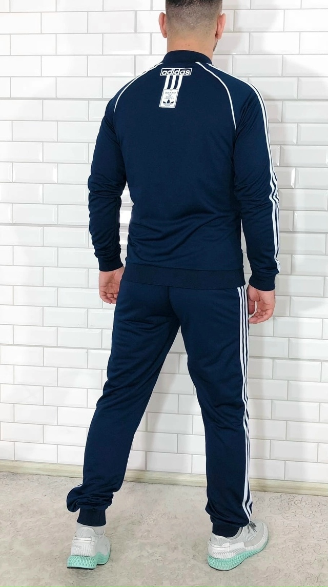 Спортивный костюм 23172930