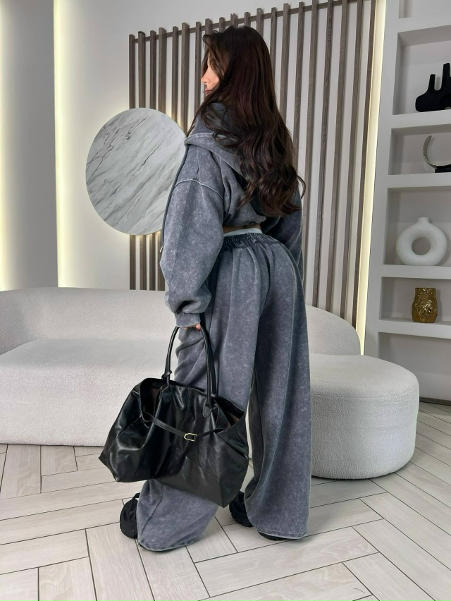 Спортивный костюм 23174461