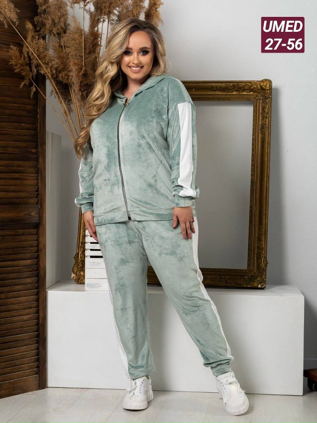 Спортивный костюм 23175162