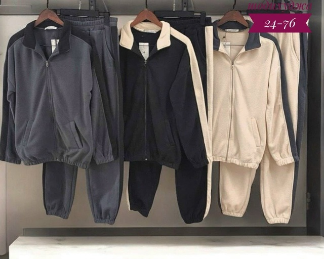 Спортивный костюм 23176096