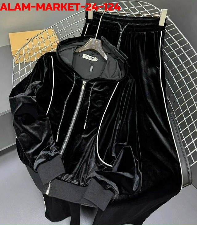 Костюм 23175512