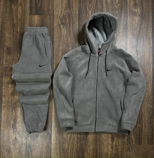 Спортивный костюм 23176070