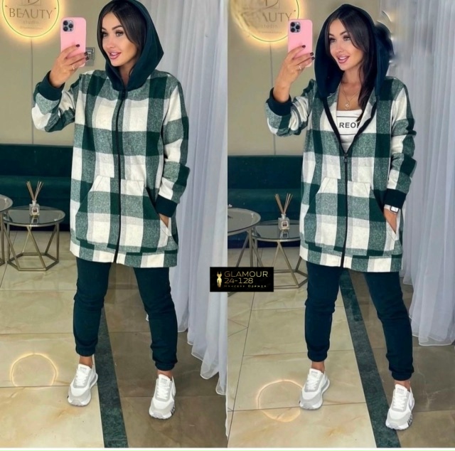 Спортивный костюм 23176151