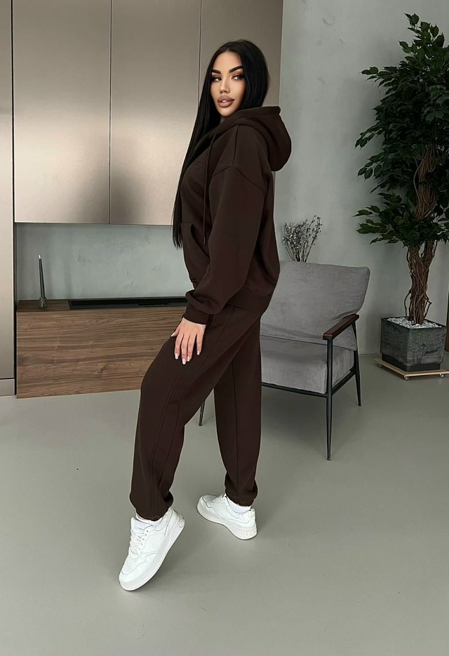 Спортивный костюм 23177621