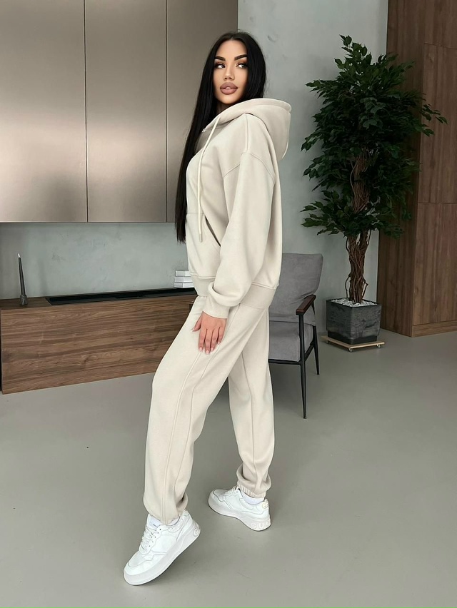 Спортивный костюм 23177621