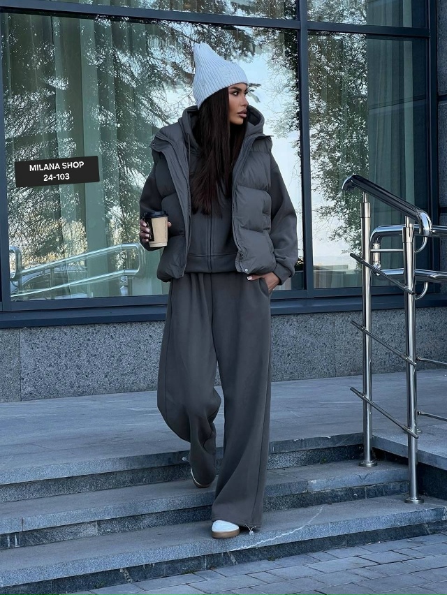 Спортивный костюм 23179136