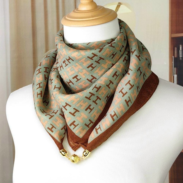 Платок 23179003