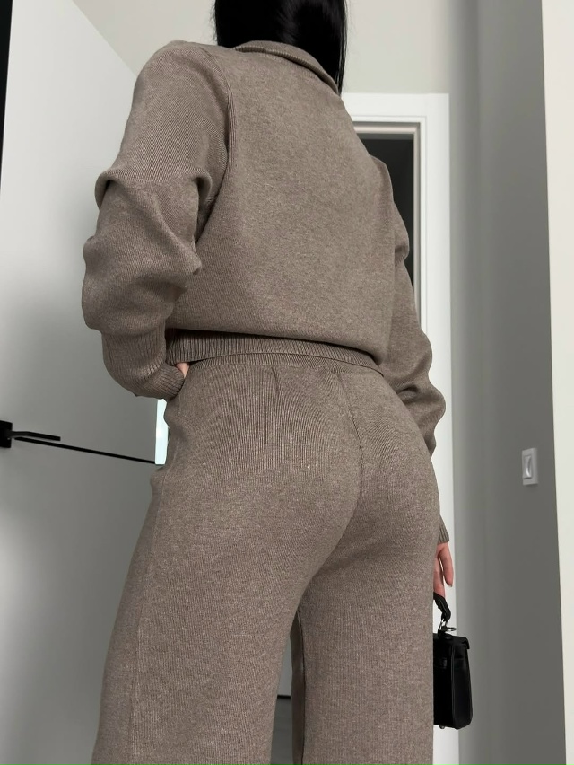 Костюм 23180964