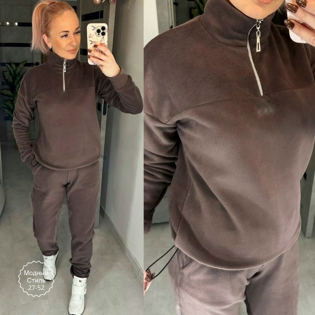 Спортивный костюм 23183264